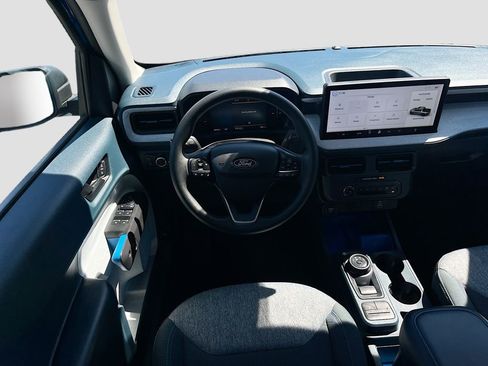 Used 2025 Ford Maverick XLT FWD image 21