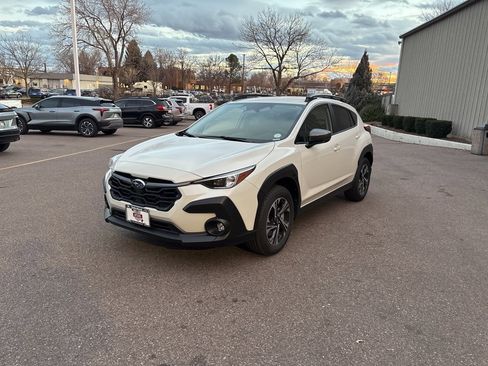Certified 2025 Subaru Crosstrek 2.0i Premium image 1