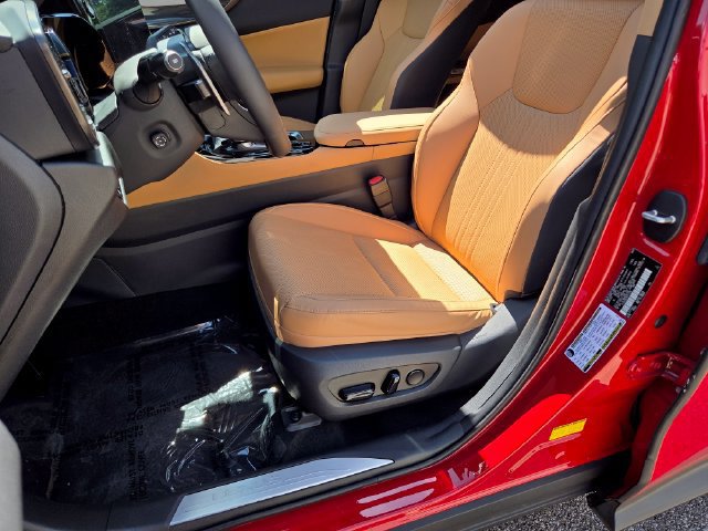 Certified 2024 Lexus NX 250 FWD w/ Cold Area Package image 8