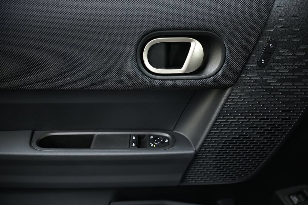 New 2026 MINI Cooper 2-Door Hardtop FWD image 14