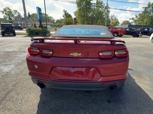 Used 2023 Chevrolet Camaro LT image 7