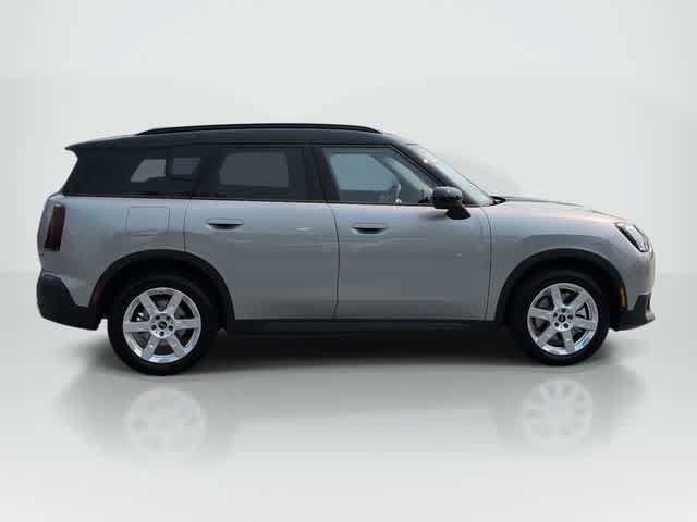 Used 2025 MINI Cooper Countryman S w/ Comfort Package Max AWD/4WD image 9