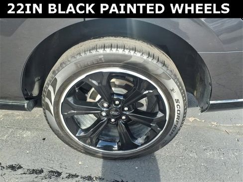 Certified 2024 Ford Expedition Limited image 8