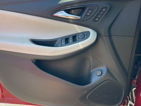 Used 2020 Buick Encore GX Essence w/ Advanced Technology Package image 24