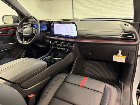 New 2026 Chevrolet Traverse RS FWD image 29