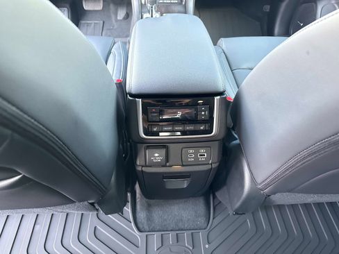 New 2026 Subaru Ascent Touring image 17
