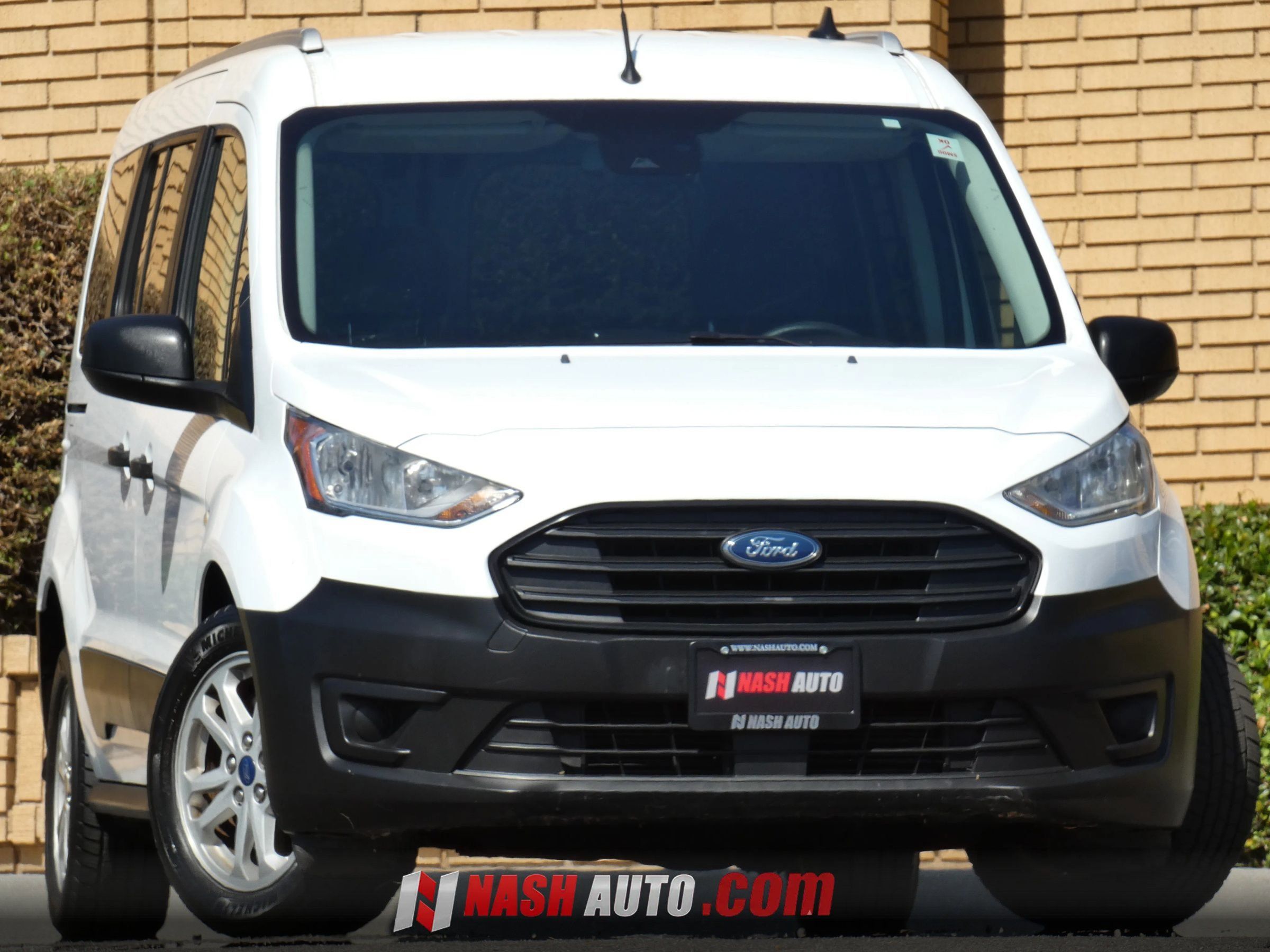 Used 2019 Ford Transit Connect XL FWD image 1