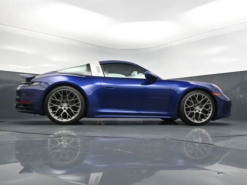 Certified 2024 Porsche 911 Targa 4S w/ Premium Package AWD/4WD image 22