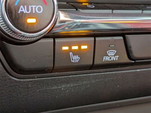 Used 2021 MAZDA MAZDA3 s image 25