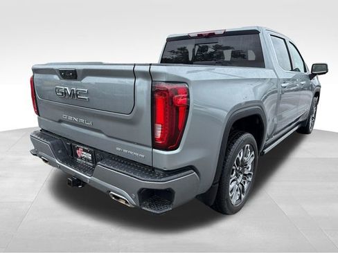 Used 2024 GMC Sierra 1500 Denali Ultimate AWD/4WD image 7