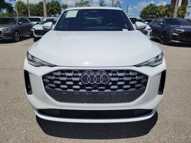 Certified 2025 Audi Q5 Premium w/ Convenience Package AWD/4WD image 3