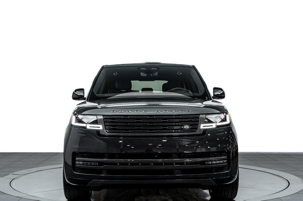 Used 2025 Land Rover Range Rover Long Wheelbase SE AWD/4WD image 8