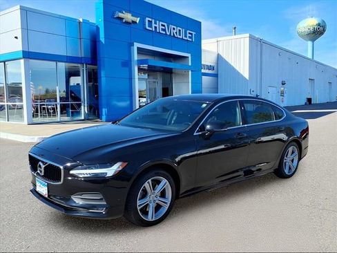 Used 2019 Volvo S90 T5 Momentum image 8