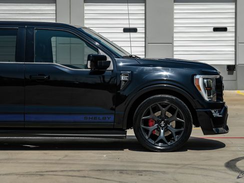 Used 2021 Ford F150 Lariat w/ Equipment Group 502A High AWD/4WD image 20