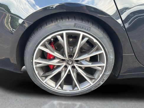 Used 2023 Maserati Ghibli Modena Q4 AWD/4WD image 14
