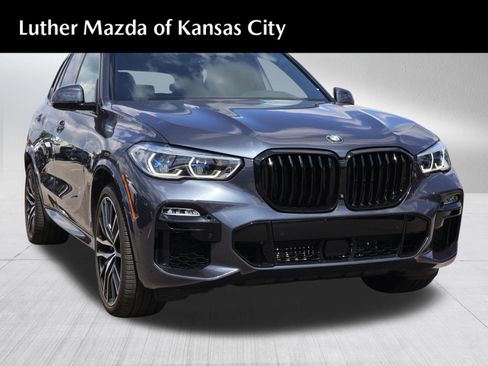 Used 2019 BMW X5 xDrive40i w/ M Sport Package AWD/4WD image 1