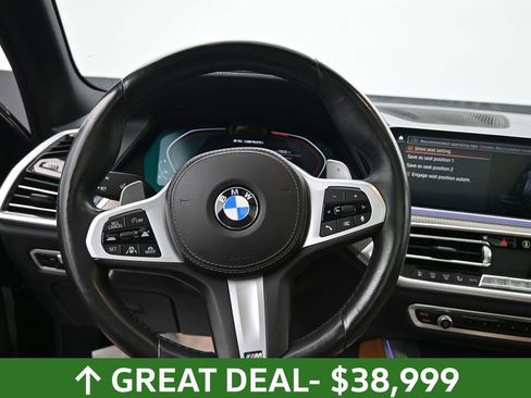 Used 2022 BMW X5 M50i image 28
