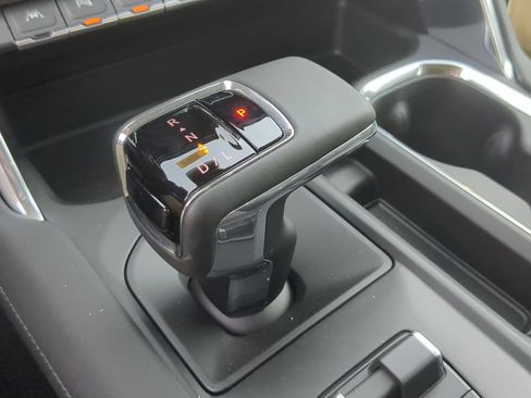 New 2026 GMC Sierra 1500 Denali AWD/4WD image 16
