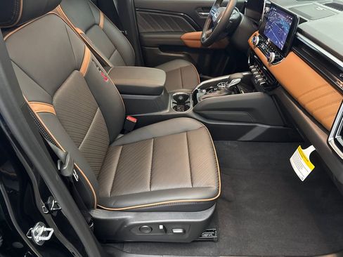 New 2026 GMC Canyon AT4 w/ Technology Plus Package image 13