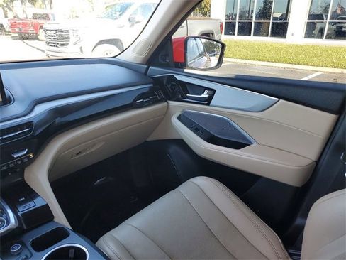 Used 2022 Acura MDX FWD w/ Technology Package image 11