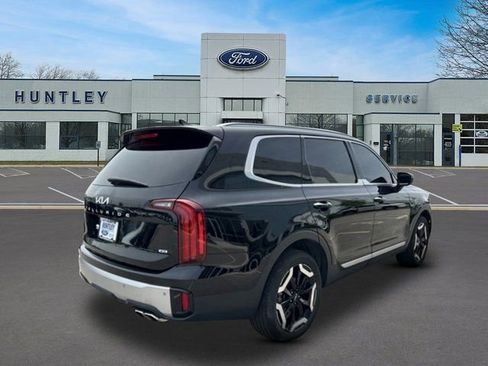 Used 2023 Kia Telluride S w/ S Sunroof Package AWD/4WD image 3