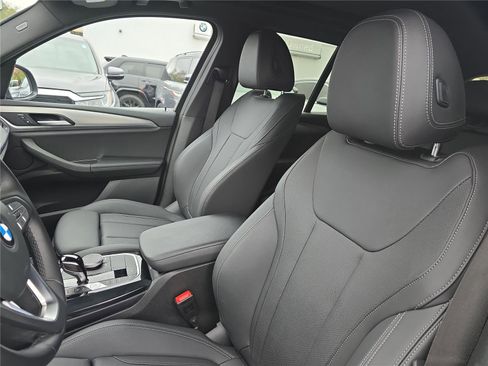 Used 2024 BMW X3 sDrive30i w/ Convenience Package w/ZPA image 16