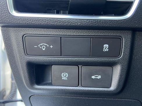Used 2024 Hyundai Sonata SEL FWD image 31