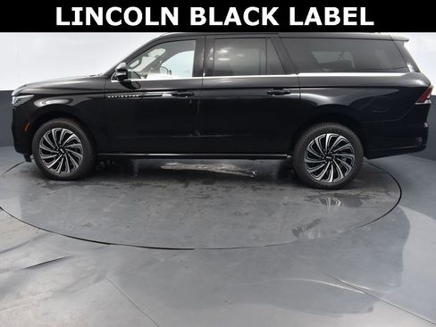 New 2025 Lincoln Navigator L Black Label image 2