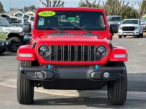 New 2024 Jeep Wrangler Unlimited w/ Convenience Group AWD/4WD image 6
