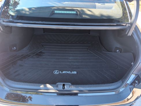 Used 2021 Lexus ES 350 w/ Premium Package FWD image 32