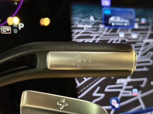 New 2025 Mercedes-Benz Maybach EQS 680 4MATIC image 16