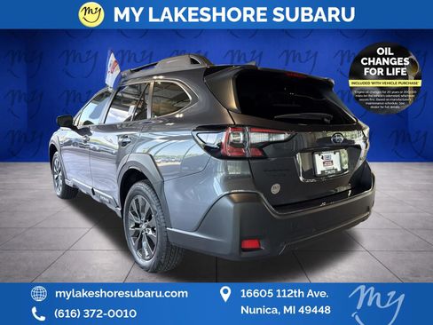 Certified 2025 Subaru Outback Onyx Edition AWD/4WD image 8
