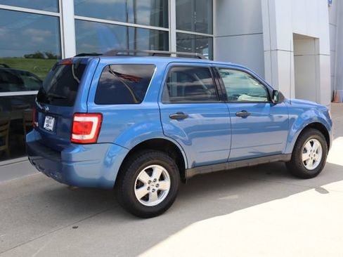 Used 2009 Ford Escape XLT FWD image 3