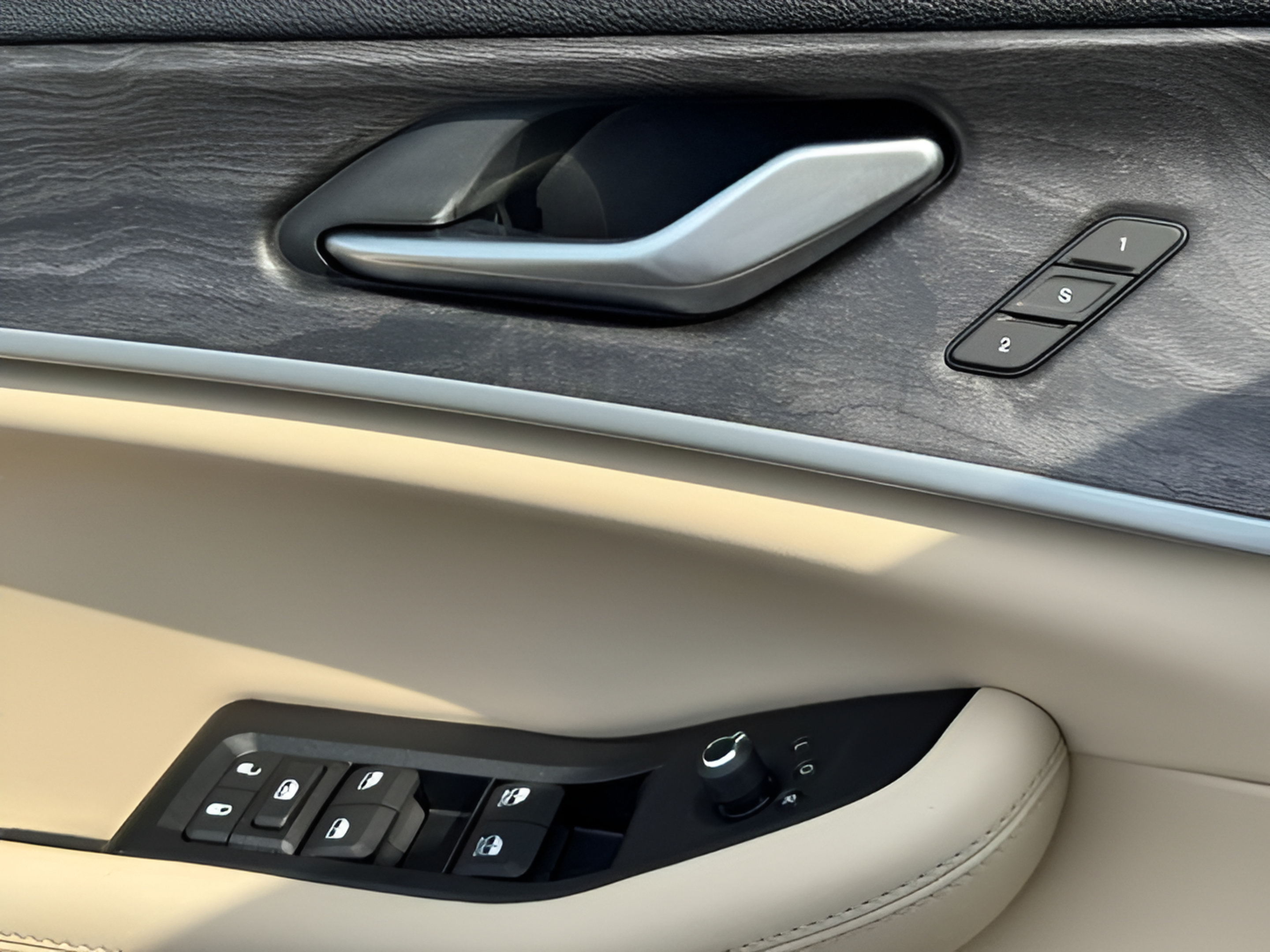 New 2026 Jeep Grand Cherokee Limited AWD/4WD image 31