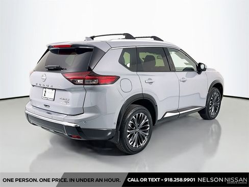 Certified 2025 Nissan Rogue Platinum AWD/4WD image 5