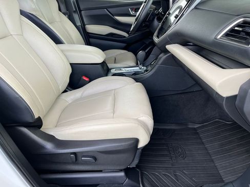 Used 2023 Subaru Ascent Limited w/ Technology Package image 26