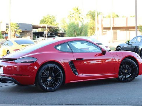 Used 2019 Porsche 718 Cayman RWD image 20