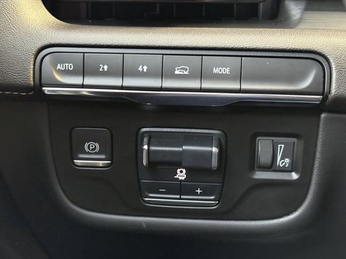 Used 2021 Cadillac Escalade Sport image 33