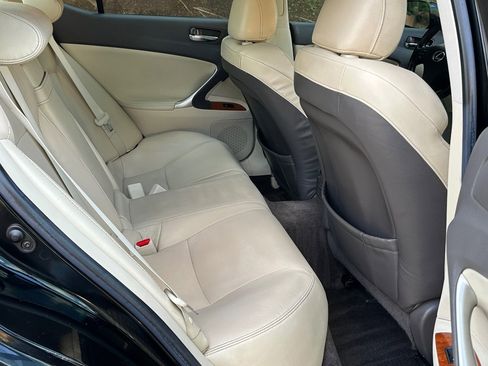 Used 2009 Lexus IS 250 image 19