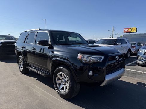 Used 2016 Toyota 4Runner Trail Premium image 12