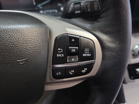 Used 2023 Ford Explorer XLT w/ Equipment Group 202A image 19