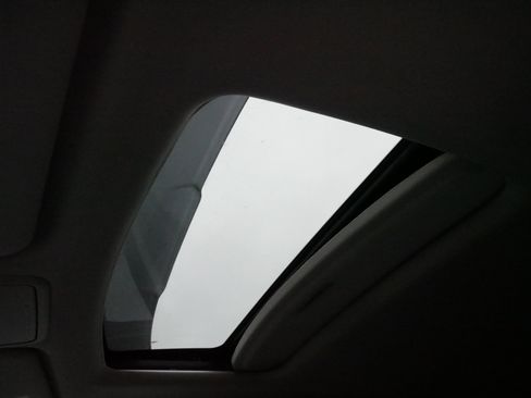 Used 2015 Honda Odyssey EX-L image 32