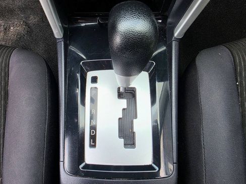 Used 2017 Mitsubishi Lancer ES AWD/4WD image 39