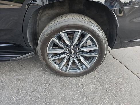 Certified 2023 Cadillac Escalade Sport w/ Touring Package image 37