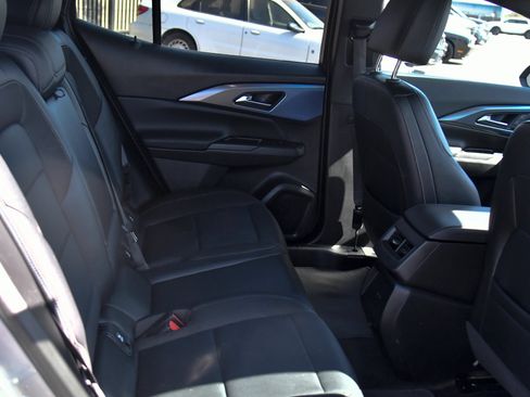 Used 2025 Chevrolet Equinox EV LT w/ Convenience Package FWD image 51