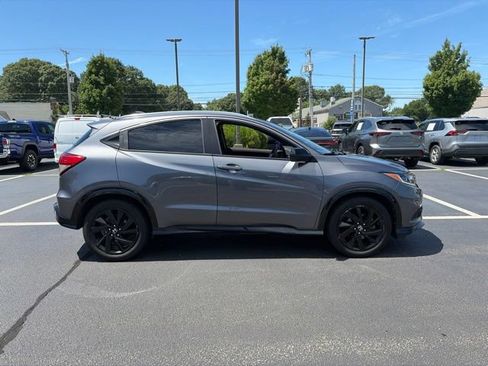 Used 2022 Honda HR-V Sport image 7