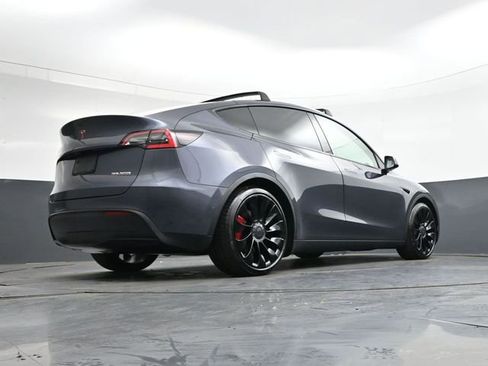 Used 2021 Tesla Model Y Performance image 30