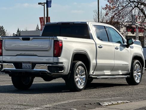 Used 2020 GMC Sierra 1500 SLT w/ SLT Premium Plus Package image 2
