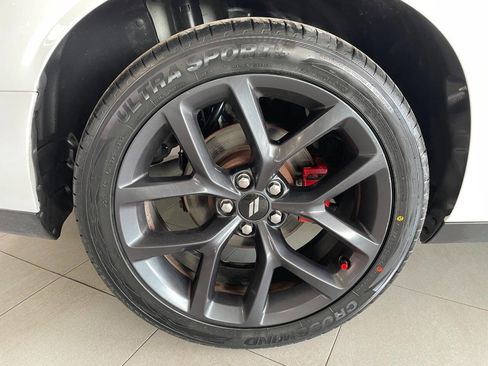 Used 2019 Dodge Challenger SXT w/ Blacktop Package image 12