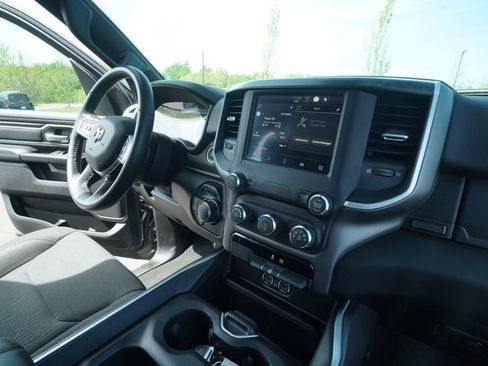 Used 2022 RAM 1500 Big Horn AWD/4WD image 30